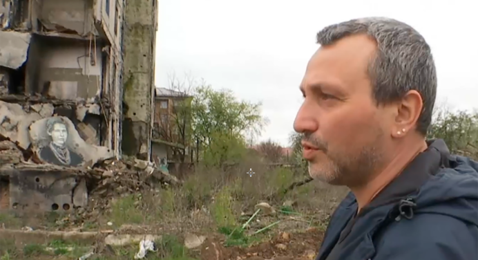 Мурали французького художника з’являються в різних українських містах: одну з робіт навіть викрали невідомі 