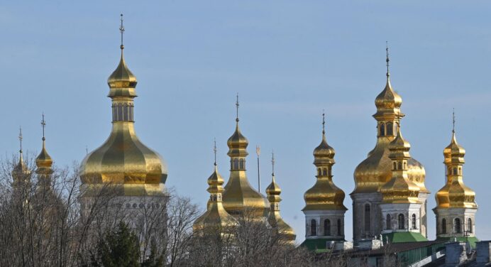 Православний щоденник на 28 жовтня: День пам’яті Параскеви Іконійської. Прикмети про сонце та небо. Іменини 