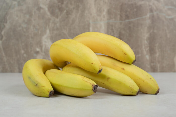 Шкірка з банану допоможе видалити скалки