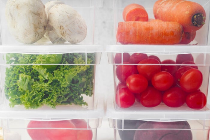 Правила зберігання овочів в холодильнику