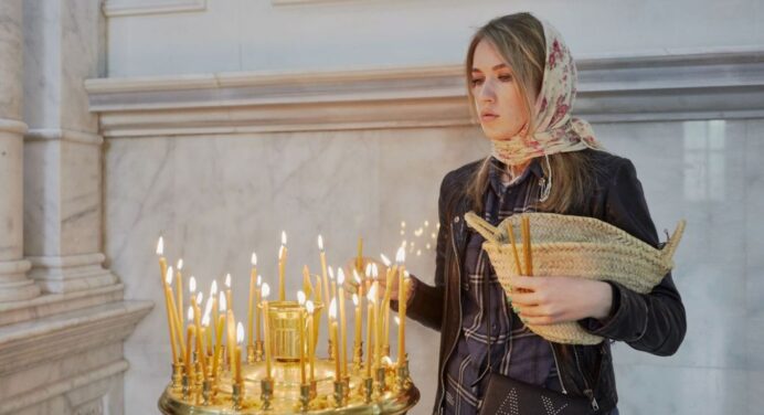 Яке церковне свято 12 листопада: кому сьогодні молитися, аби діти були щасливими і мали міцне здоров’я 