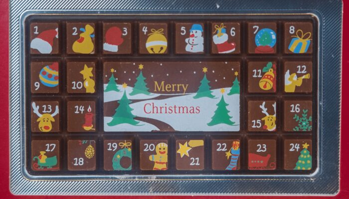 Адвент-календар із цукерками 