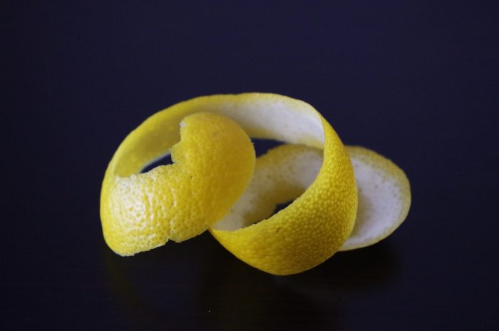 Шкірки лимона - гарний засіб для дезінфекції