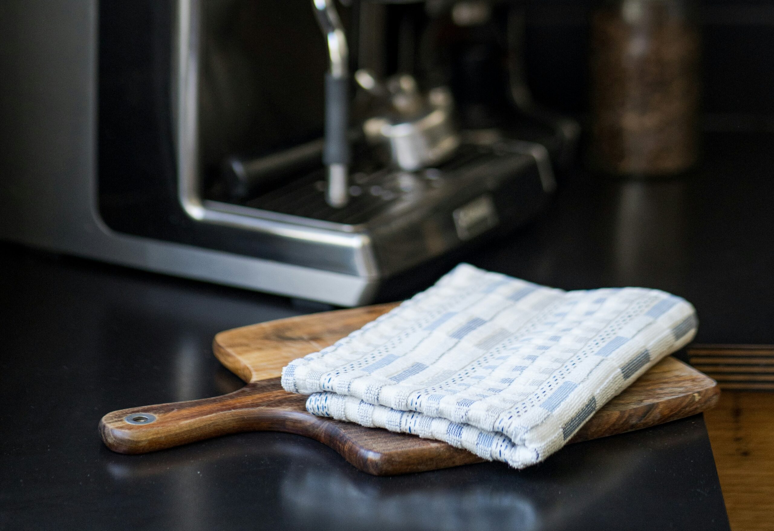 Найкращі способи відіпрати кухонні рушники від плям