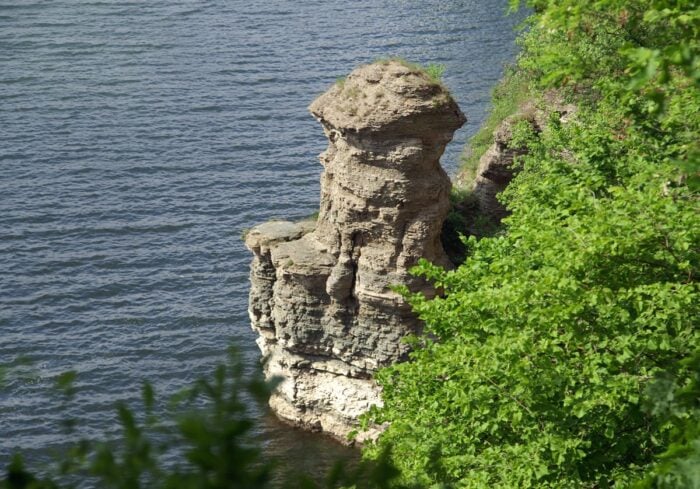 Скеля Курник в Бакоті