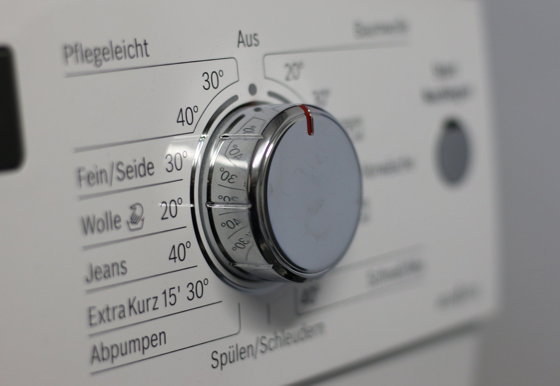 Як заощадити на пранні в пральній машині: обирайте ці 5 режимів