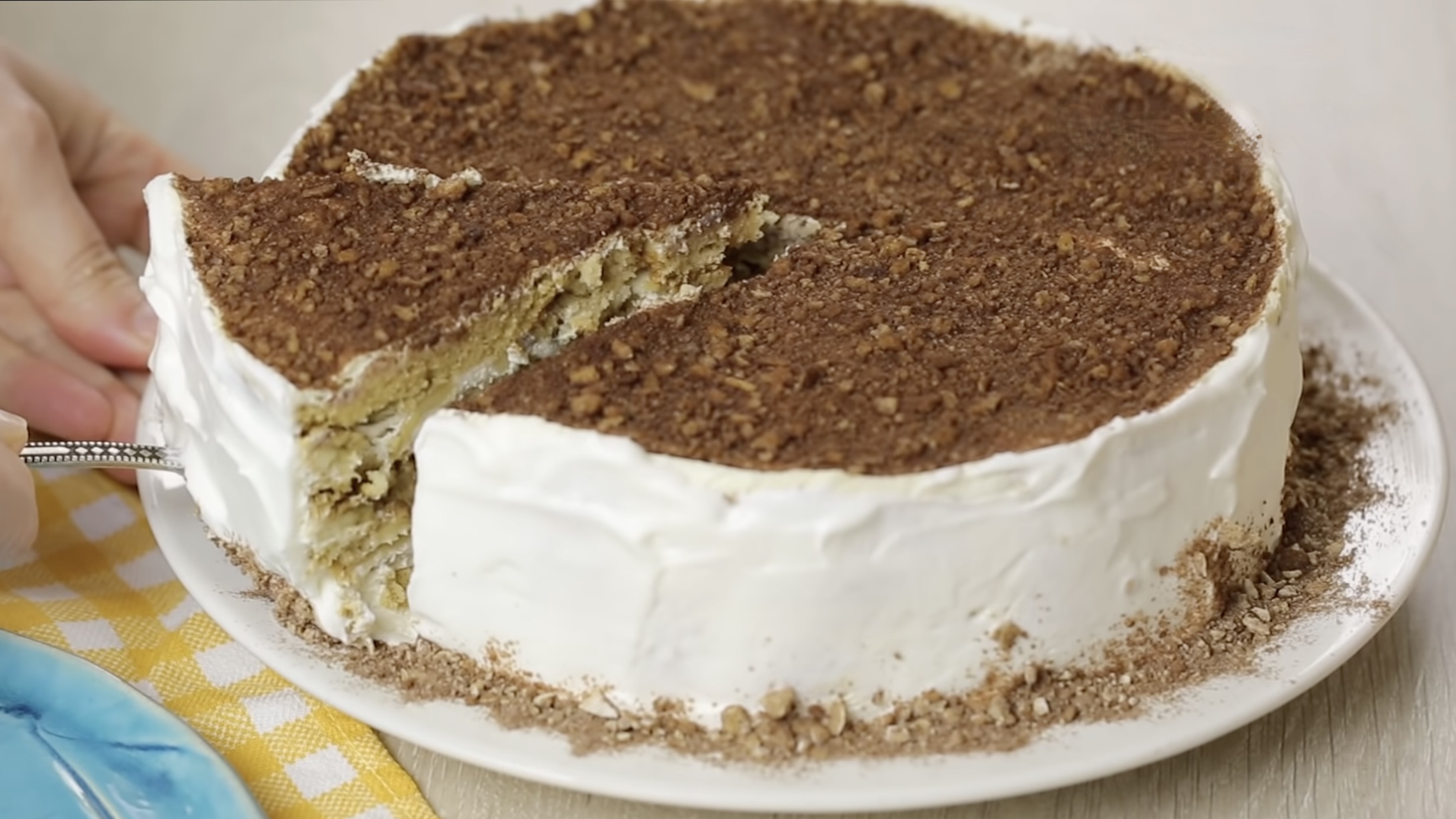 Вершковий торт без випічки всього з 4 інгредієнтів, що готується лише 30 хвилин