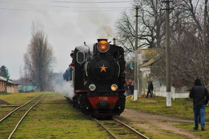 Подорож на 70-річному паровозі Укрзалізниці по Гайворонській вузькоколійці відбудеться 16 грудня