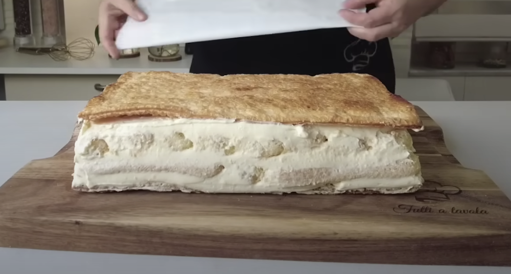 Покроковий рецепт торта "Дипломат: простіший та смачніший за "Наполеон"