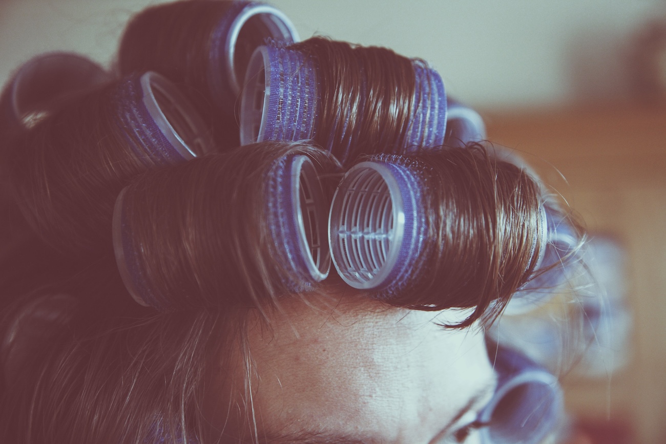 Перукар назвав 10 нюансів, про які варто пам'ятати при укладанні волосся вдома