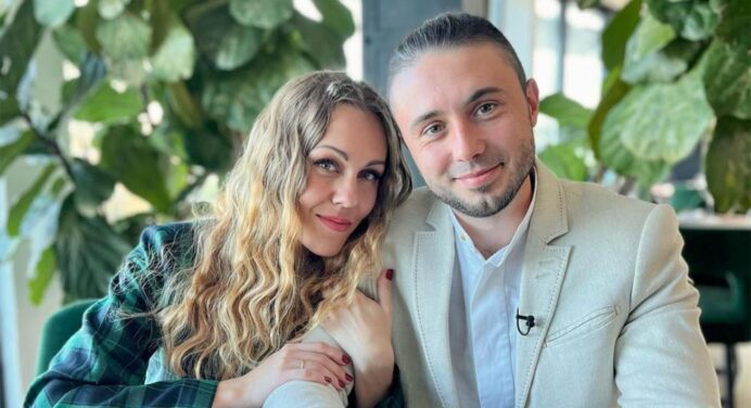 Сини-школярі і лапочка-дочка: Тарас Тополя показав трьох дітей, яких йому народила Alyosha – усі в батьків 