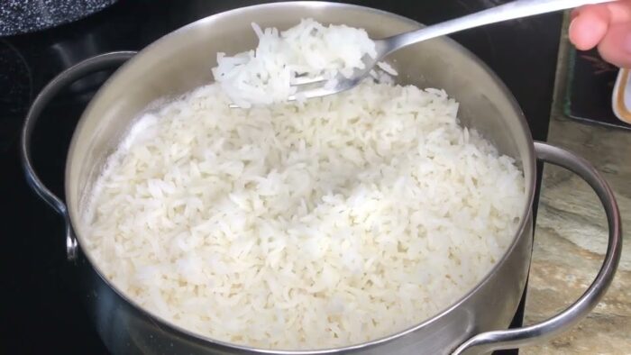 Рецепт приготування розсипчастого рису на гарнір