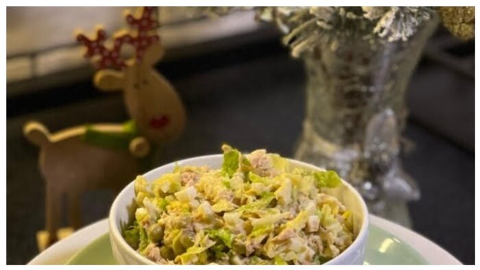 Салат з пекінської капусти і тунцю: головні інгредієнти
