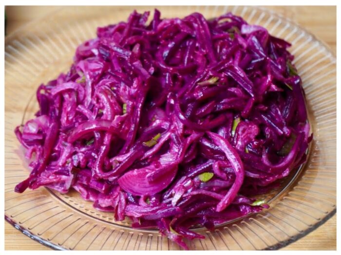 Фінський салат із червоним солоденьким бурячком: інгредієнти