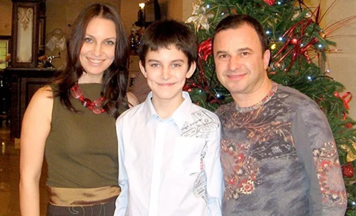Віктор Павлік із колишньою дружиною Ларисою Созаєвою та сином від неї, Павлом Павліком
