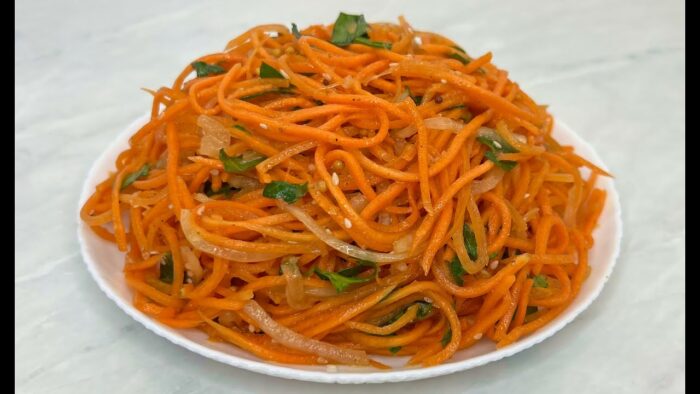 Морква - ідеальний овоч для приготування салатів