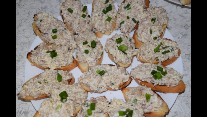 Рецепт бутербродної намазки із сардинами та яйцями